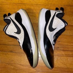 Nike Lebron witness 3